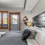3 Bedroom Condo By Canadian Rockies Vacation Rentals