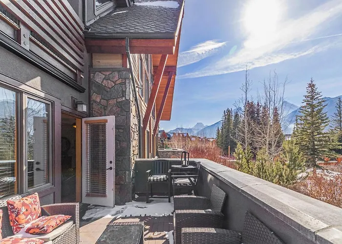 3 Bedroom Condo By Canadian Rockies Vacation Rentals