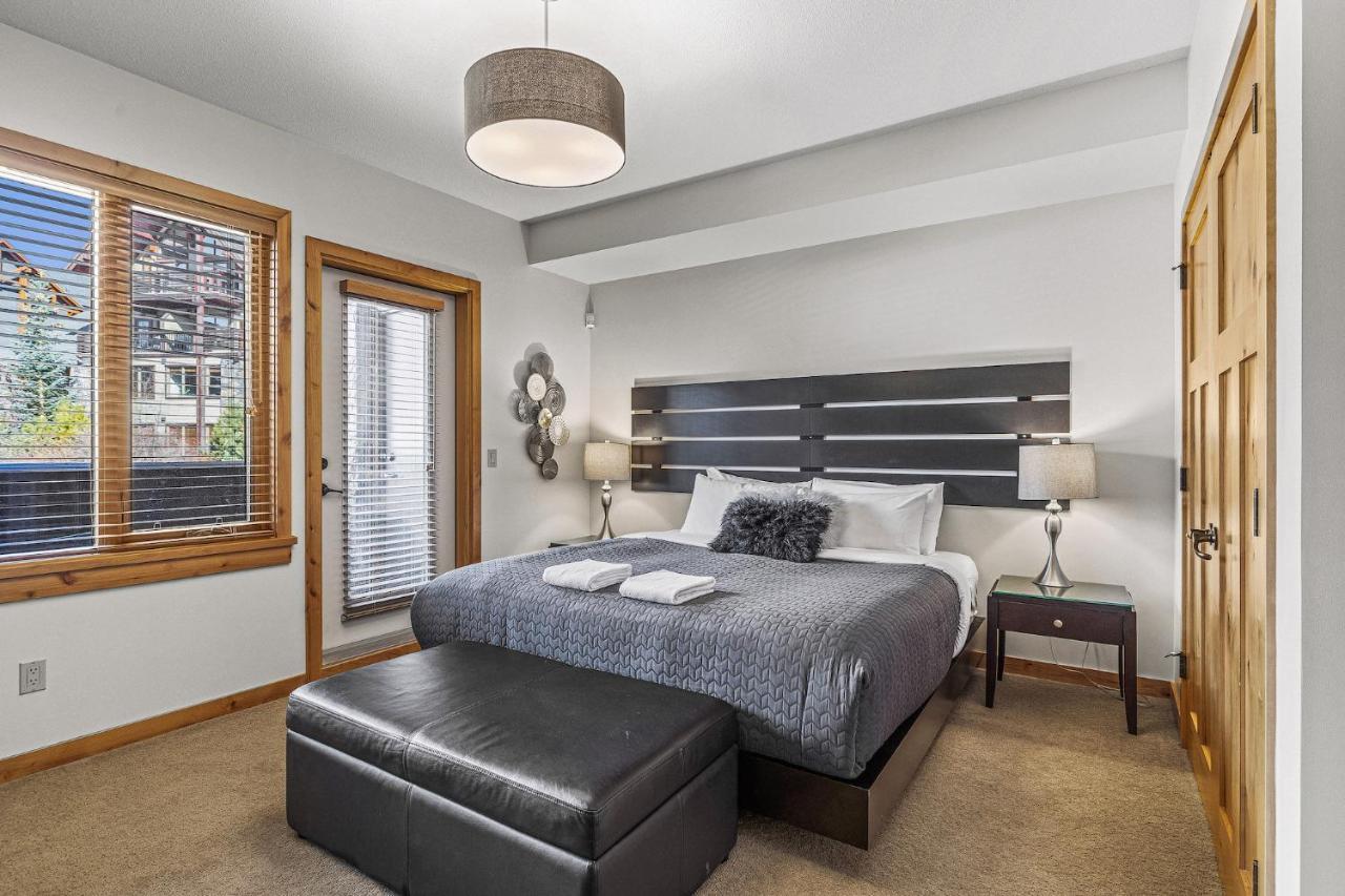 Apartment 3 Bedroom By Canadian Rockies Vacation *