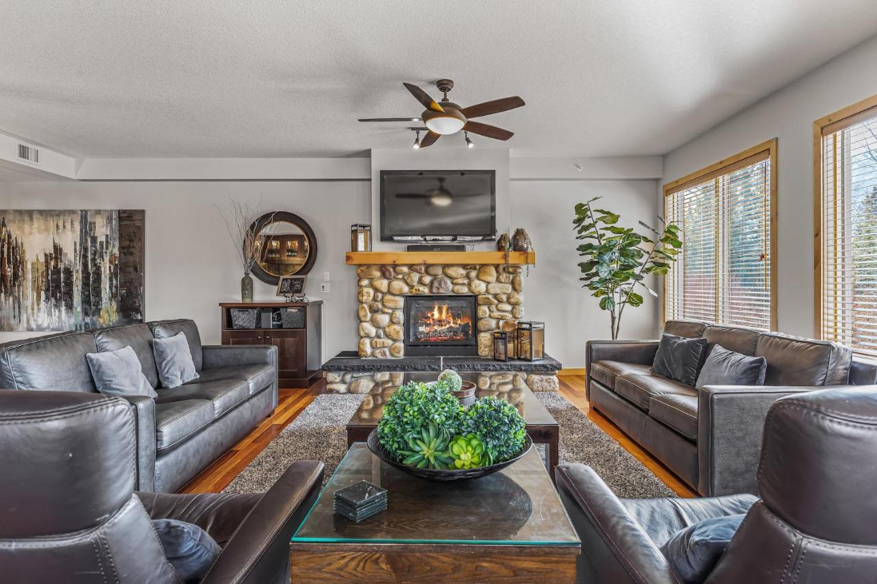 3 Bedroom By Canadian Rockies Vacation Apartment *