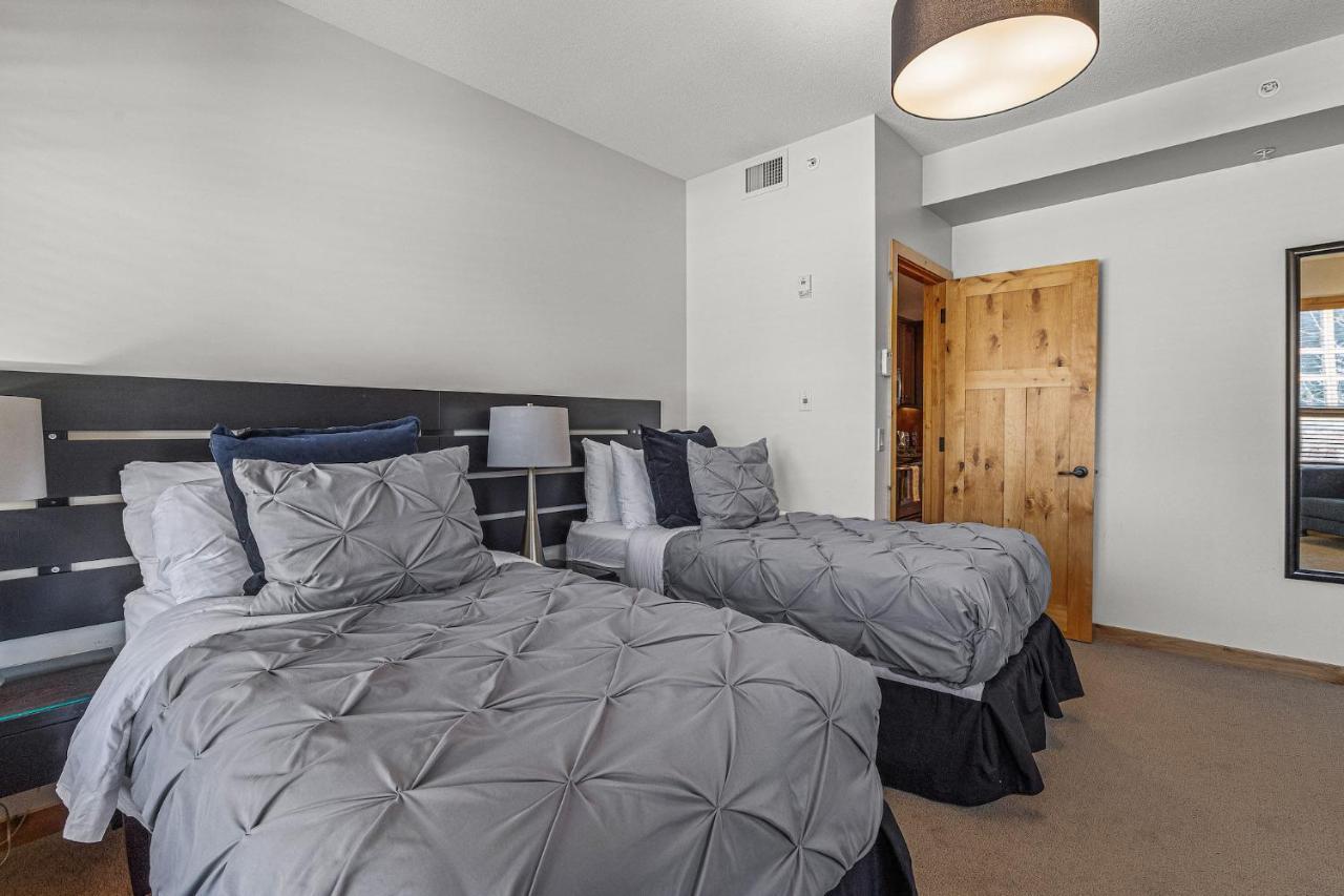 3 Bedroom By Canadian Rockies Vacation Apartment Canmore